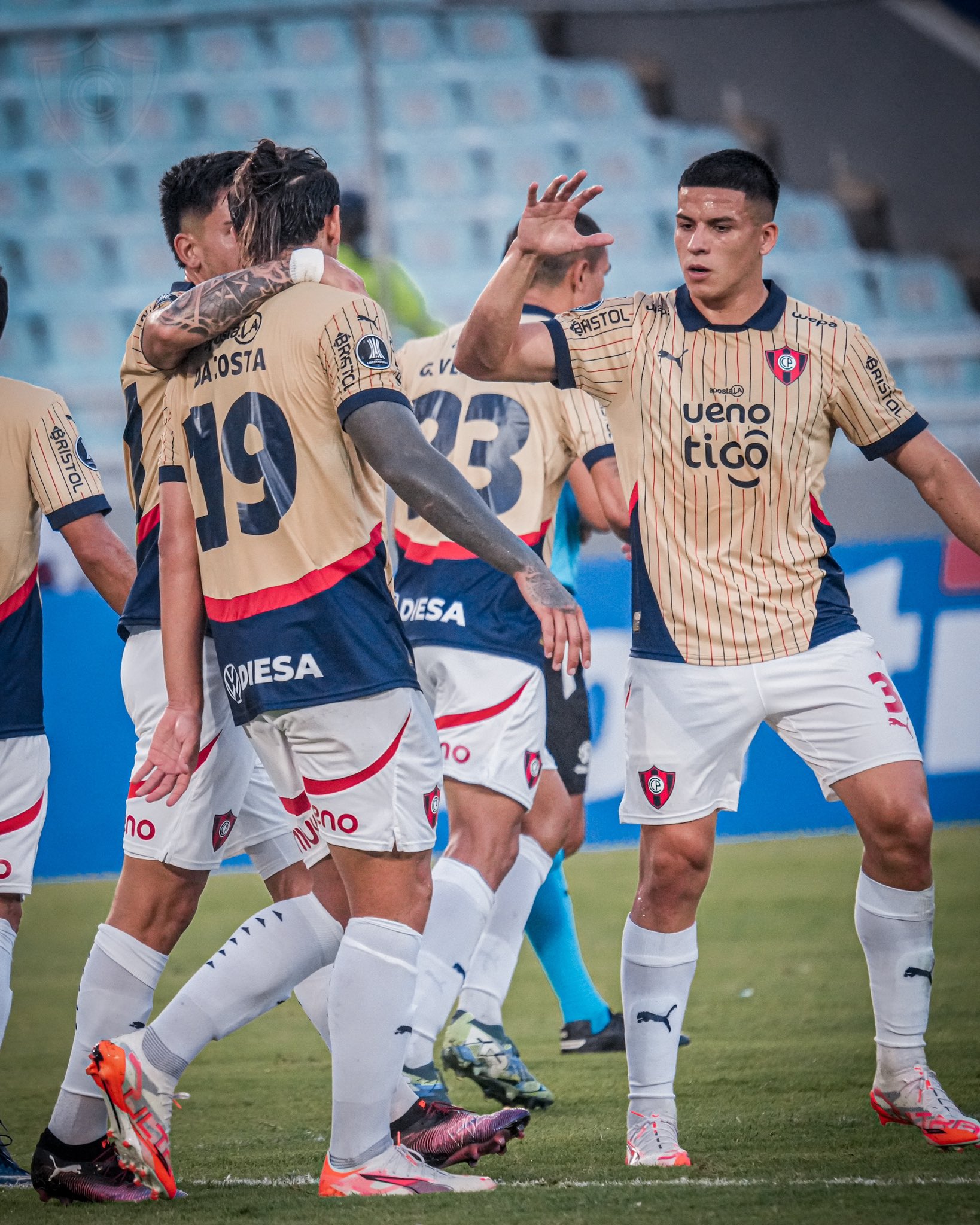 El Ciclón goleó en su debut copero